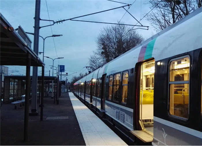 廣東博皓復合材料有限公司成立于2004年，有著近二十年復合材料行業服務經驗。